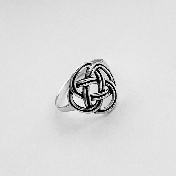 Sterling Silver Round Thin Celtic Ring, Endless Knots, Silver Rings, Love Knot - Picture 9 of 13